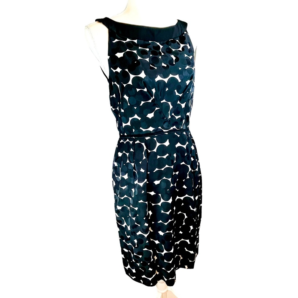 VIVIENNE TAM Silk Polka Dot Sheath Dress‎ Sz 8 Black White Office Work Career